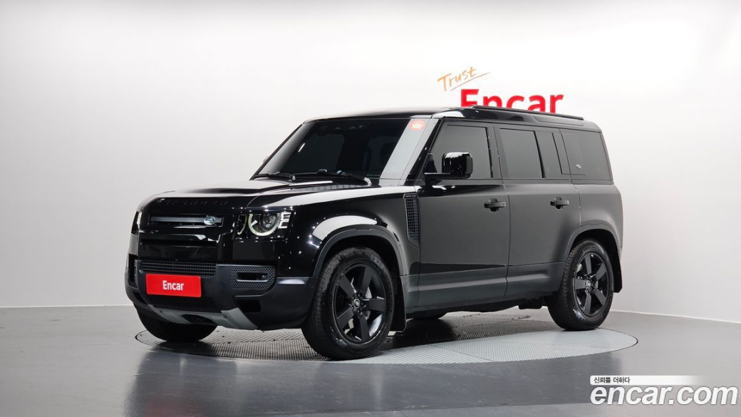Land Rover Defender 110 D300 HSE, 2023