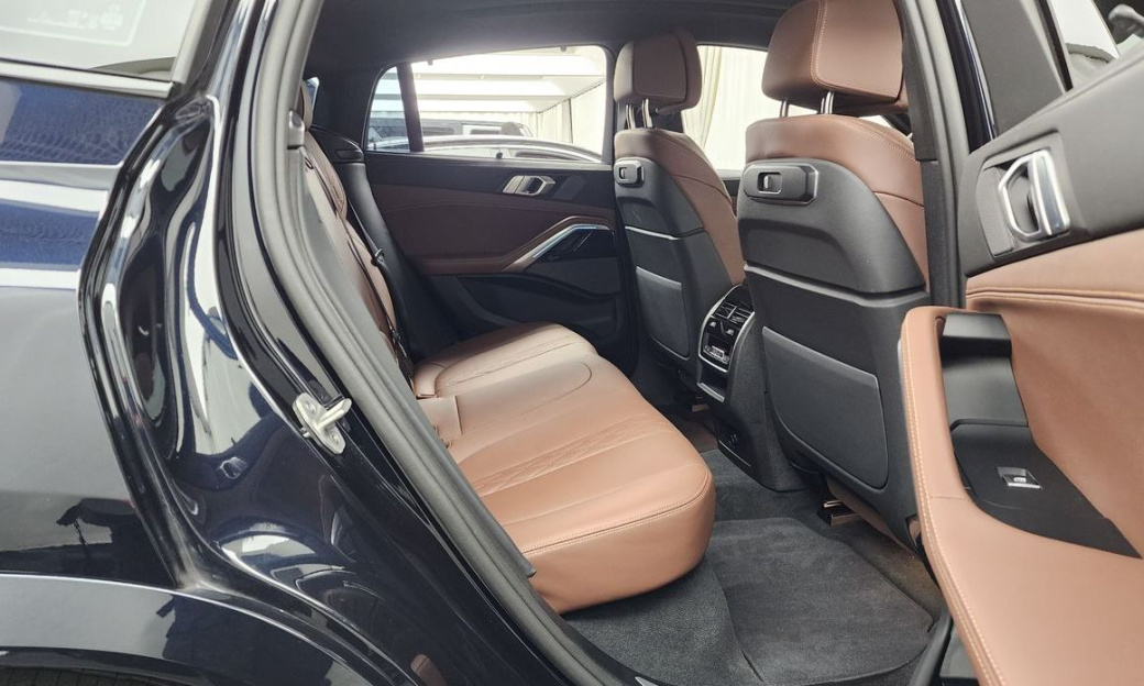 BMW X6 xDrive40i M Sport, 2025