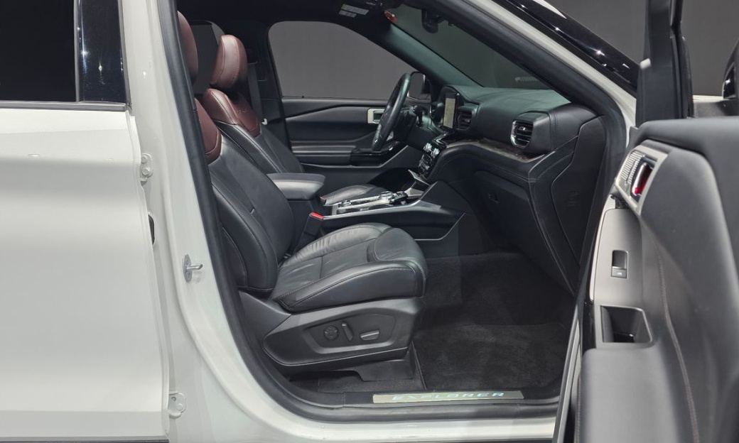 Ford Explorer 3.0 Platinum 4WD, 2021