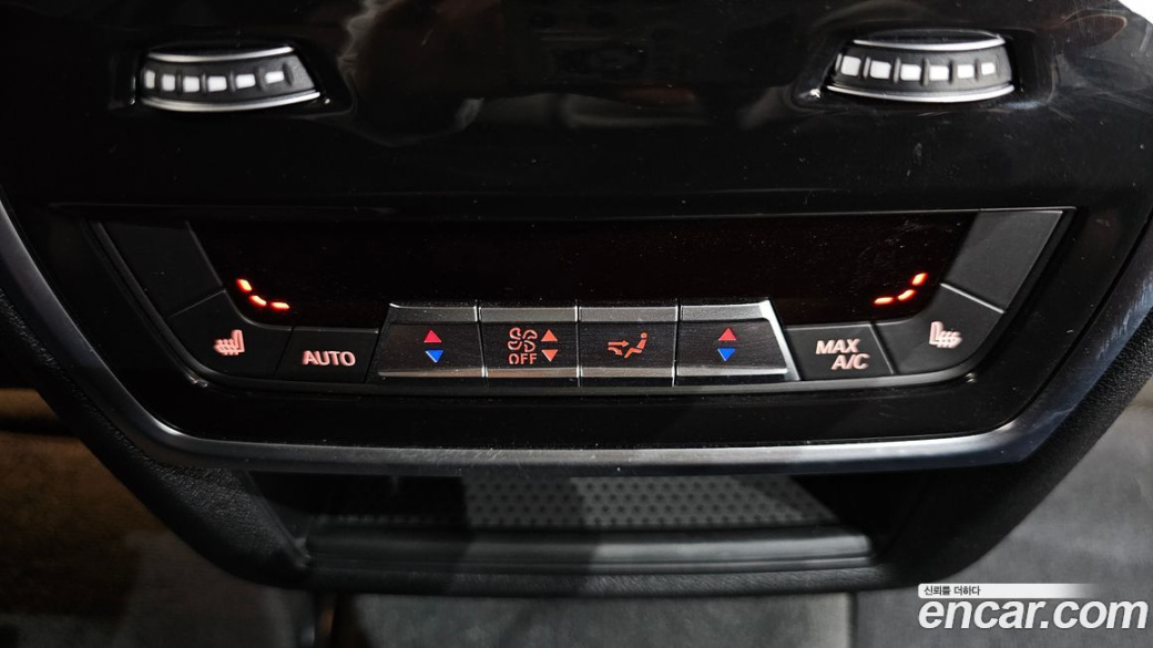 BMW X6 xDrive40i M Sport, 2025
