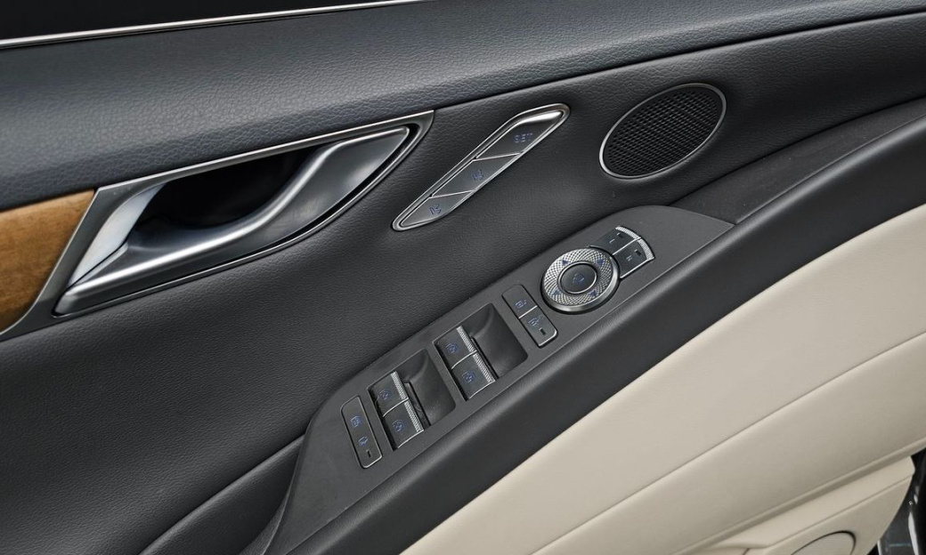 Genesis G80 Gasoline 2.5 Turbo AWD, 2024