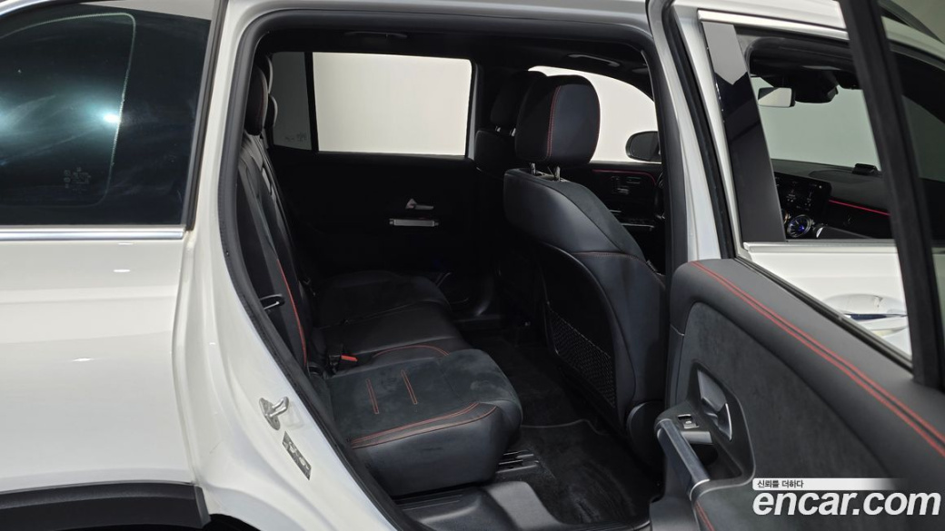 Mercedes-Benz GLB-Class GLB250 4MATIC, 2023