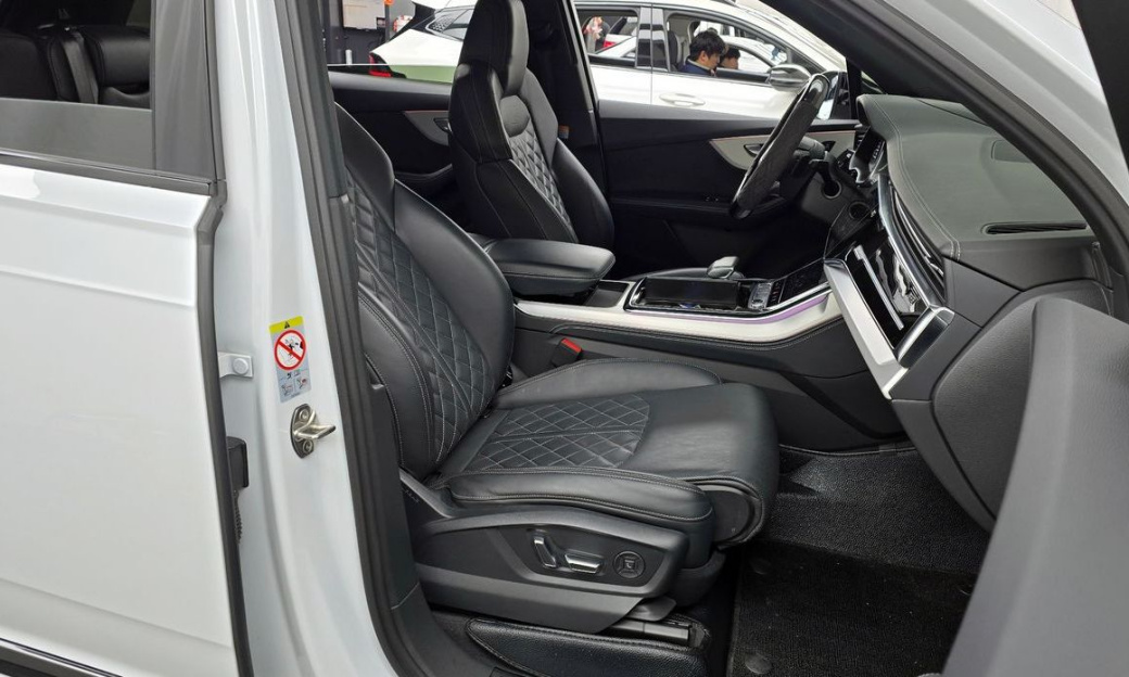 Audi Q7 55 TFSI Quattro Premium, 2022