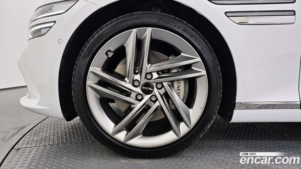Genesis G80 Gasoline 2.5 Turbo AWD, 2025