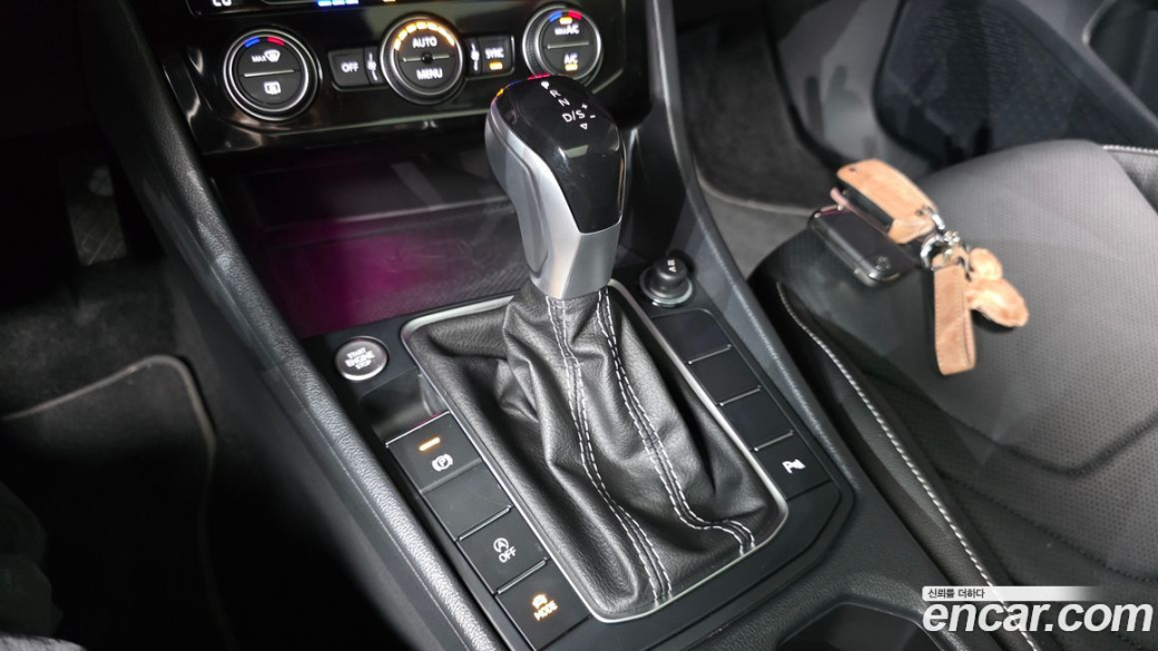 Volkswagen Jetta 1.5 TSI Prestige, 2023