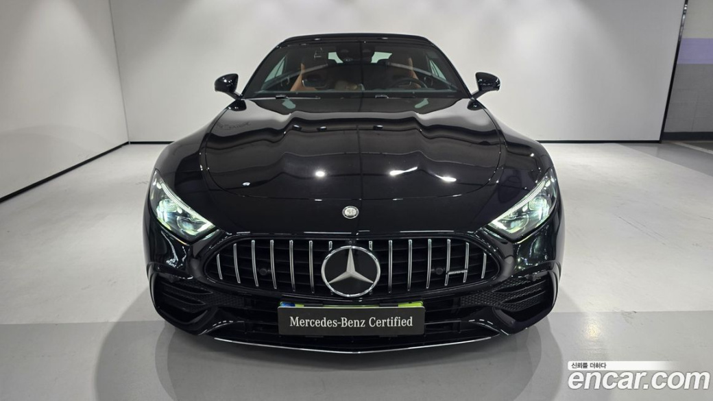 Mercedes-Benz SL-Class AMG SL43, 2025