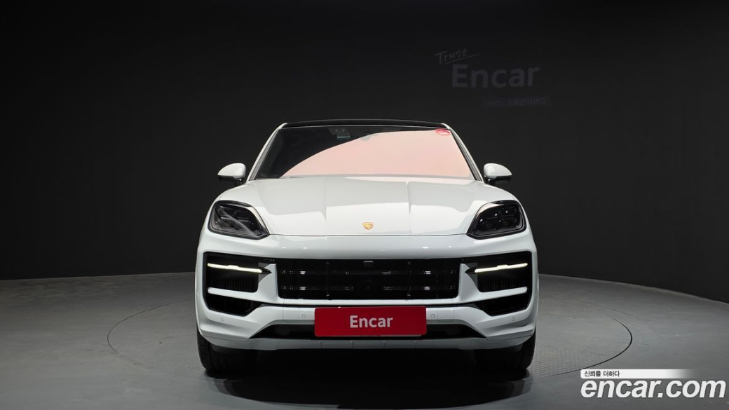 Porsche Cayenne 4.0 GTS Coupe, 2025