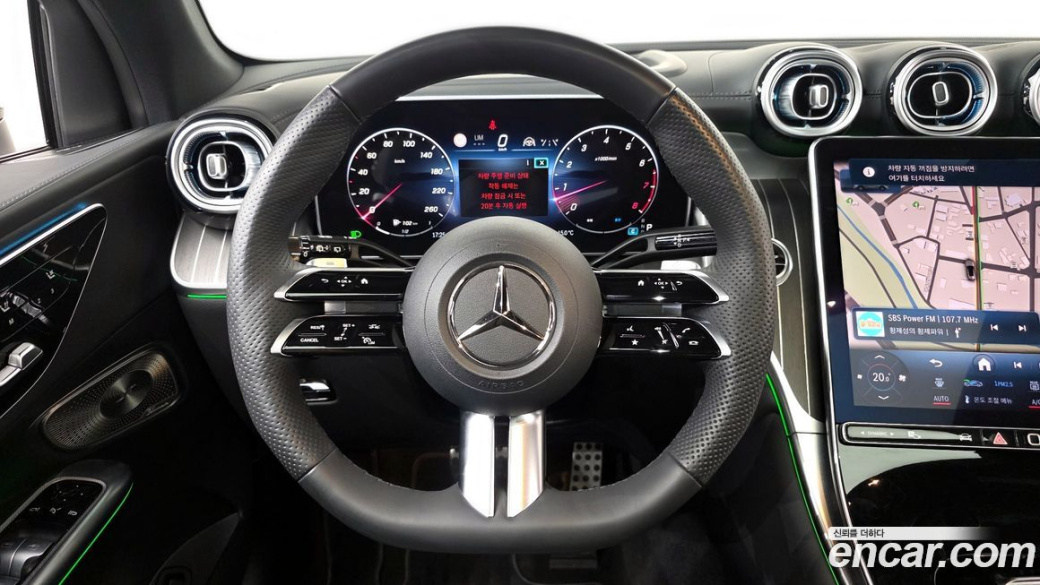 Mercedes-Benz GLC-Class GLC300 4MATIC AMG Line, 2023
