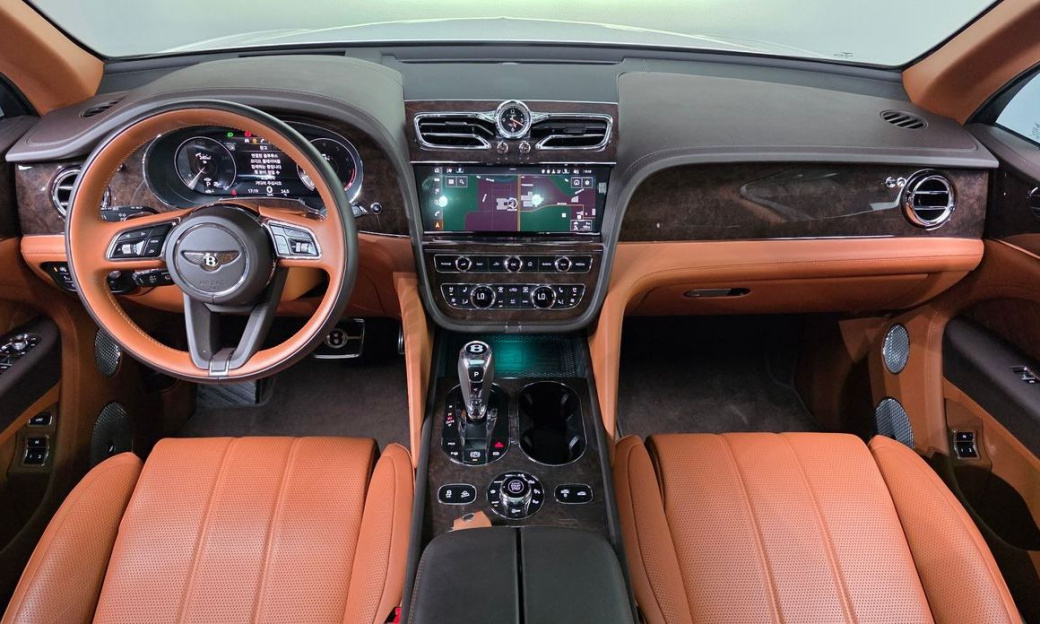 Bentley Bentayga 4.0 V8, 2022