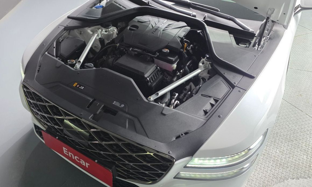Genesis G80 Gasoline 2.5 Turbo 2WD, 2025