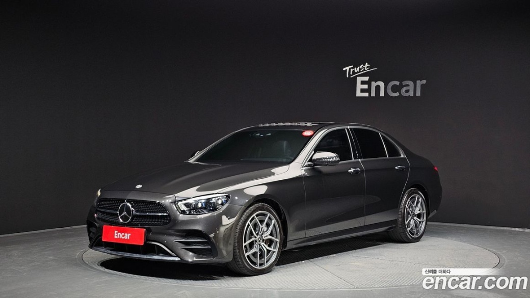 Mercedes-Benz E-Class E220d 4MATIC AMG Line, 2022