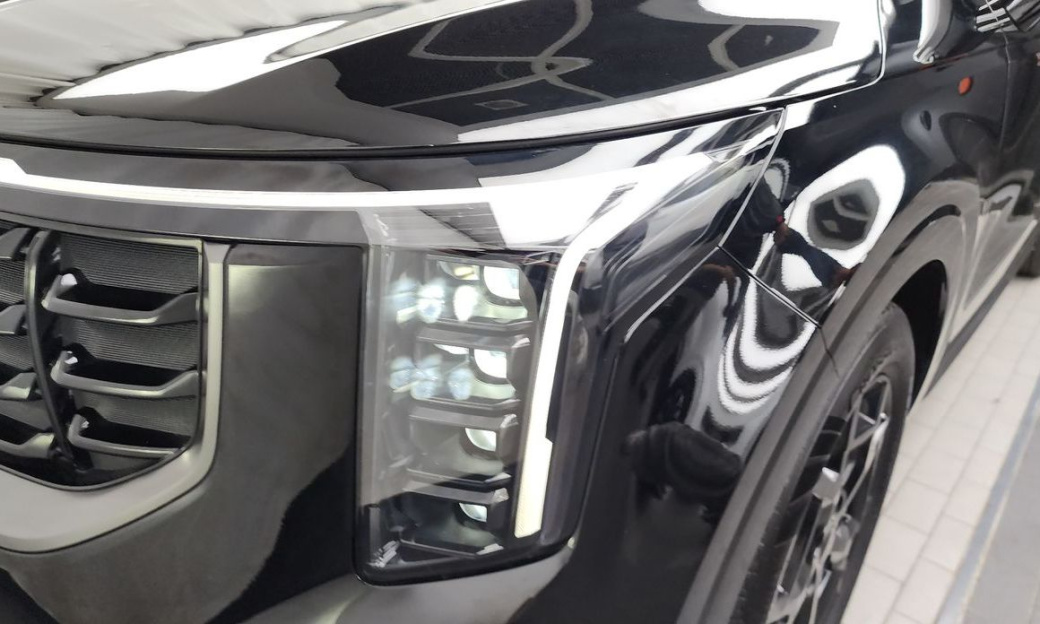Kia Carnival 7-Seater Gravity, 2025