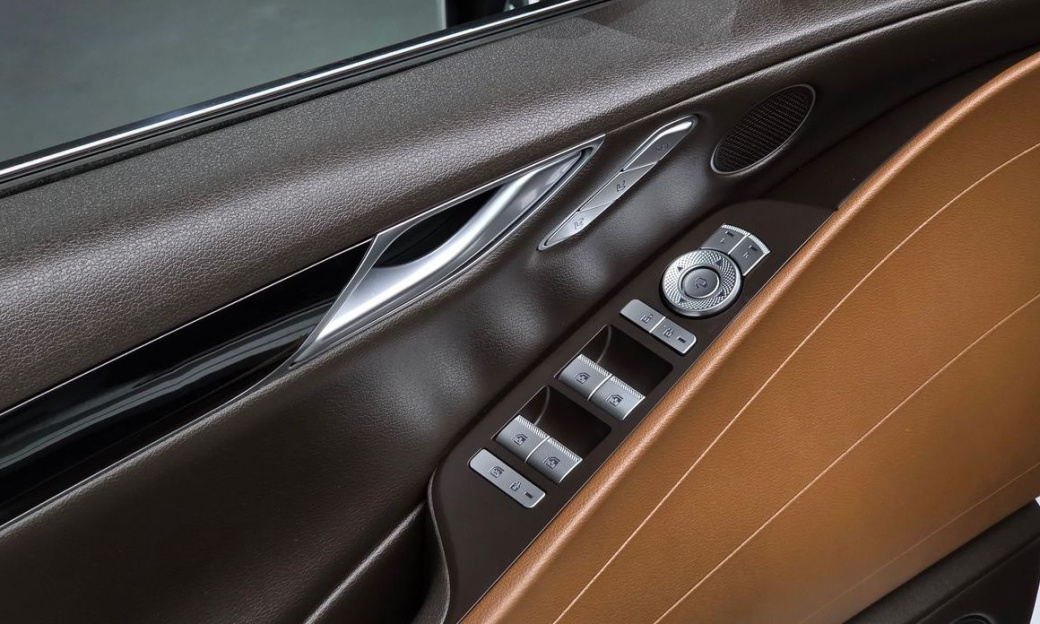 Genesis G80 Gasoline 2.5 Turbo AWD, 2024