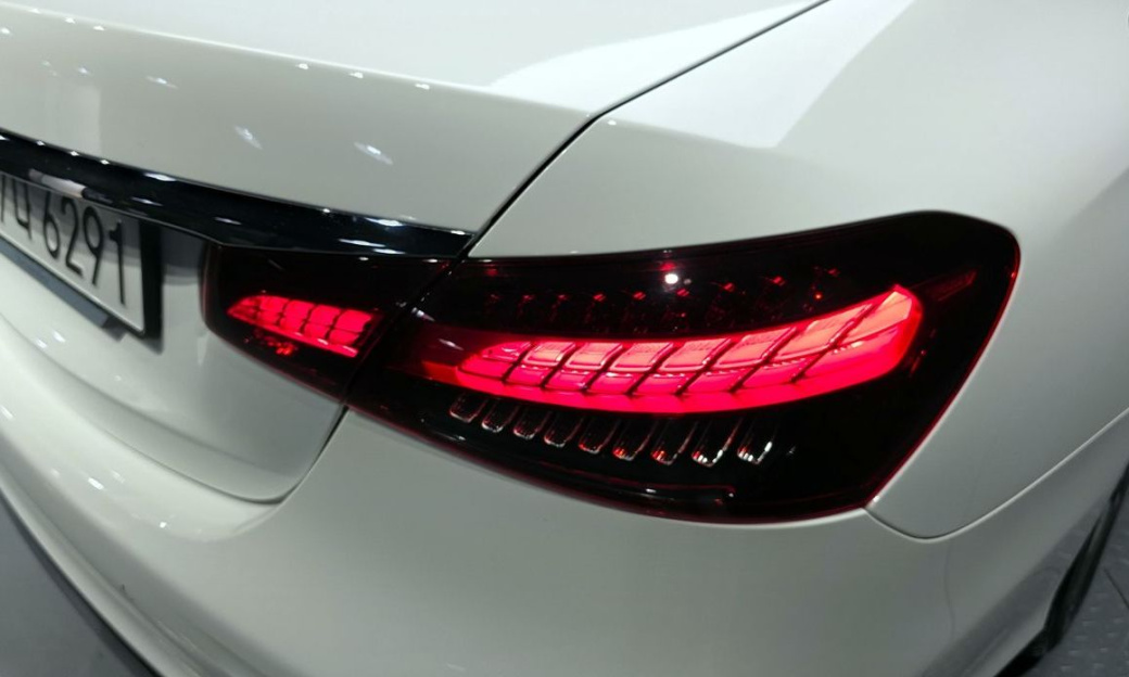 Mercedes-Benz E-Class E250 AMG Line, 2023