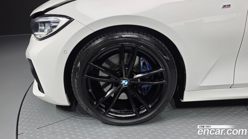 BMW 3-Series 320d Touring M Sport, 2022
