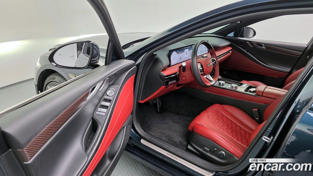Genesis G80 Gasoline 2.5 Turbo AWD, 2025