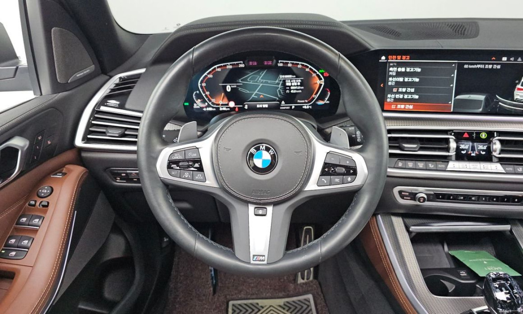 BMW X5 xDrive 30d M Sport, 2023