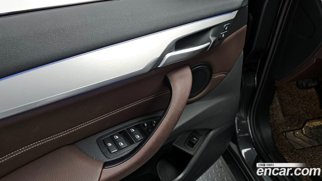 BMW X1 xDrive 20i M Sport, 2022