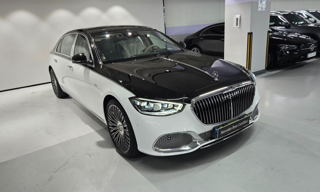 Mercedes-Benz S-Class Maybach S680 4MATIC, 2025