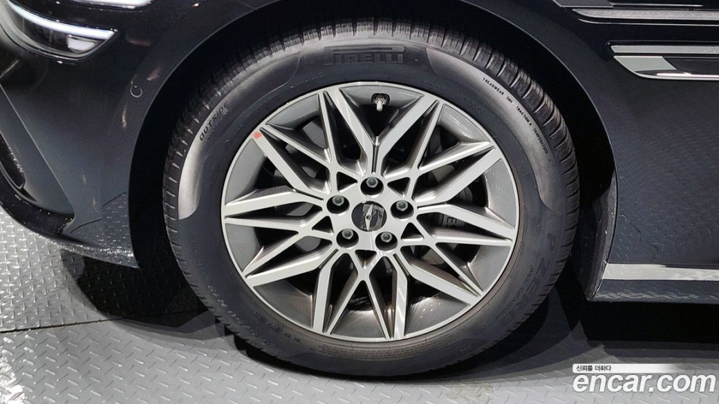 Genesis G80 Gasoline 2.5 Turbo 2WD, 2026