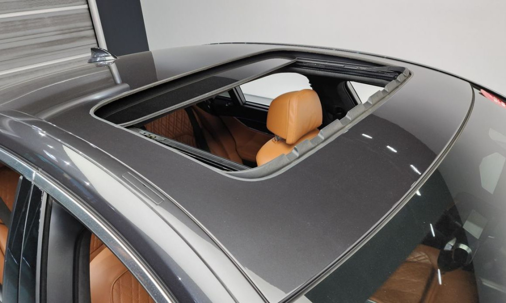 BMW 7-Series 730d xDrive Design Pure Excellence, 2022