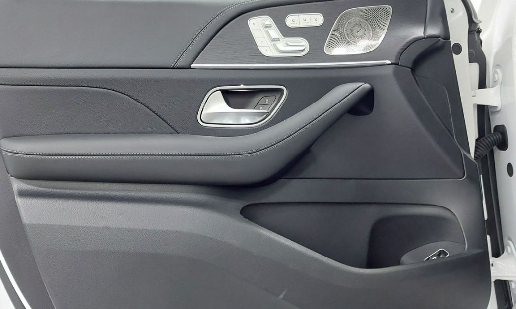 Mercedes-Benz GLS-Class GLS450 4MATIC, 2026