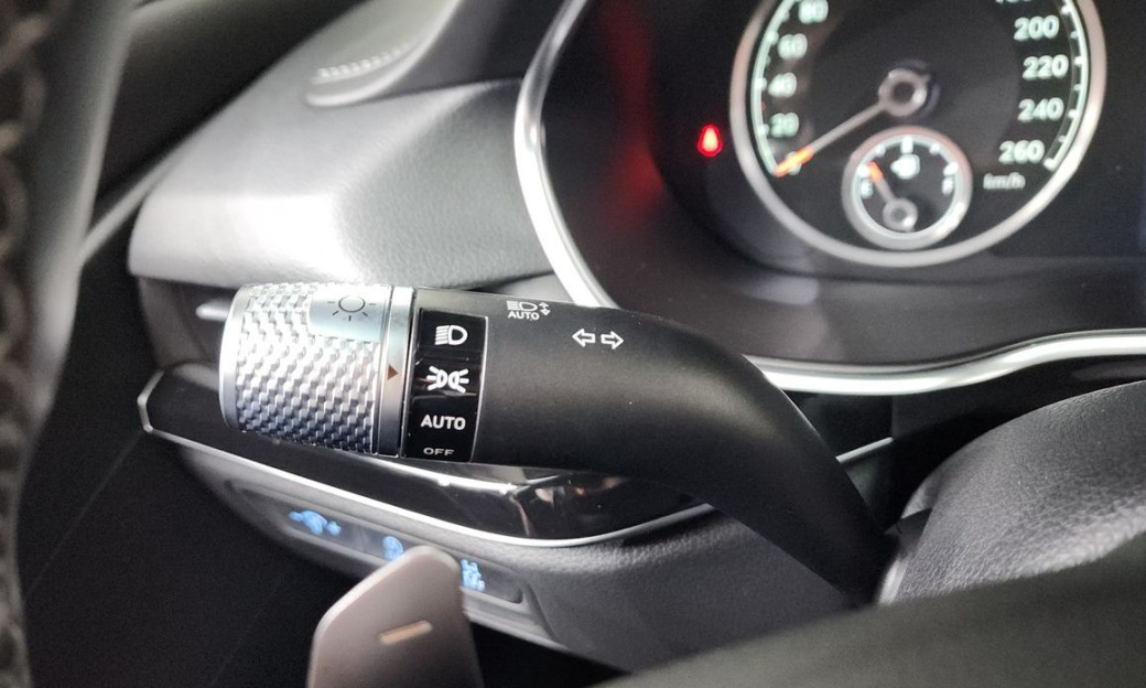 Genesis G80 Gasoline 2.5 Turbo AWD, 2022