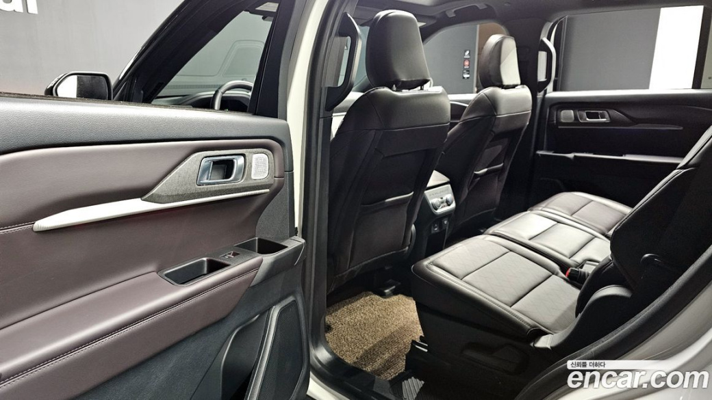 Ford Explorer 2.3 Platinum 4WD, 2025