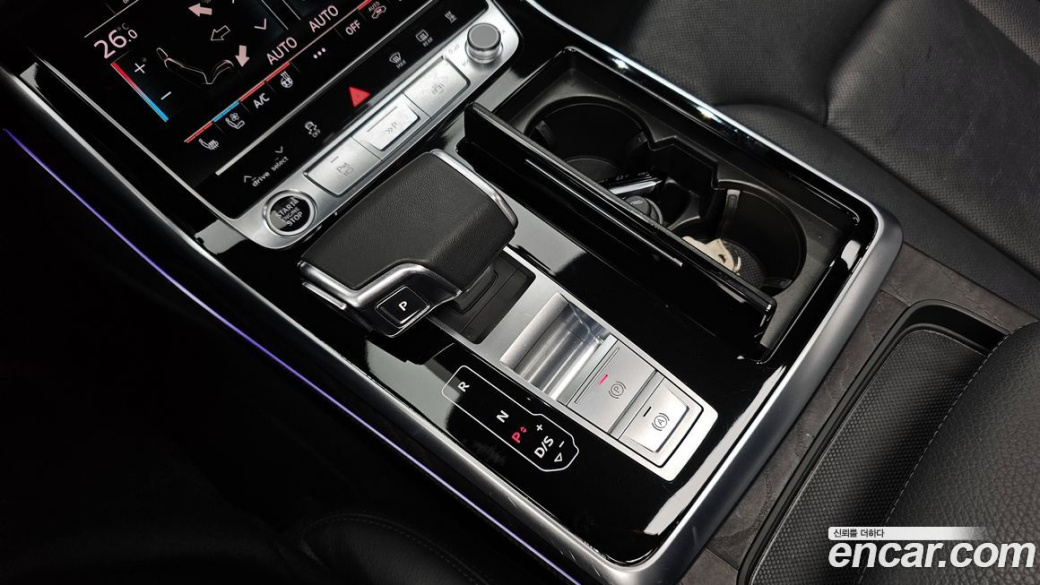 Audi Q8 45 TDI Quattro Premium, 2023