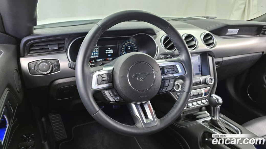 Ford Mustang Coupe, 2023