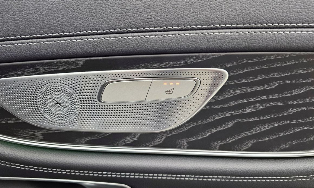 Mercedes-Benz CLS-Class CLS300d 4MATIC, 2022