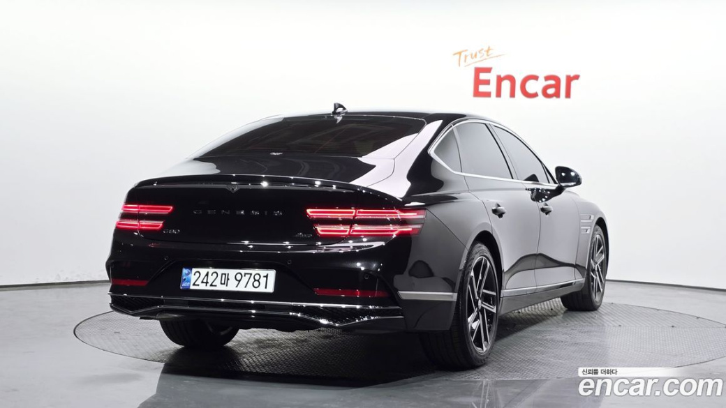 Genesis G80 Gasoline 2.5 Turbo AWD, 2025