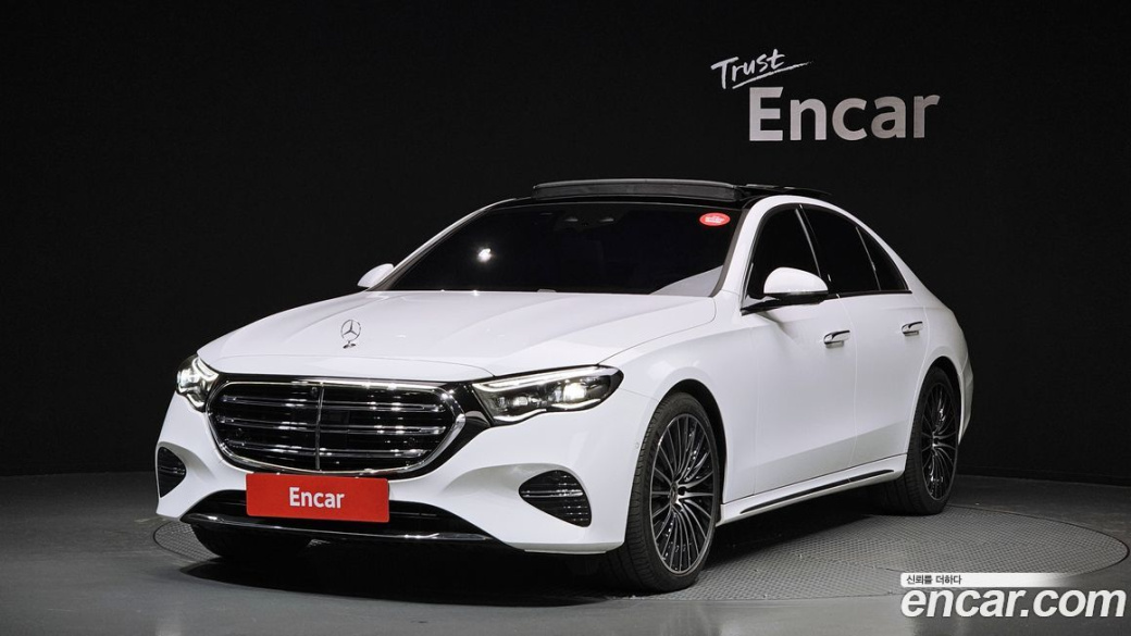 Mercedes-Benz E-Class E450 4MATIC Exclusive, 2024