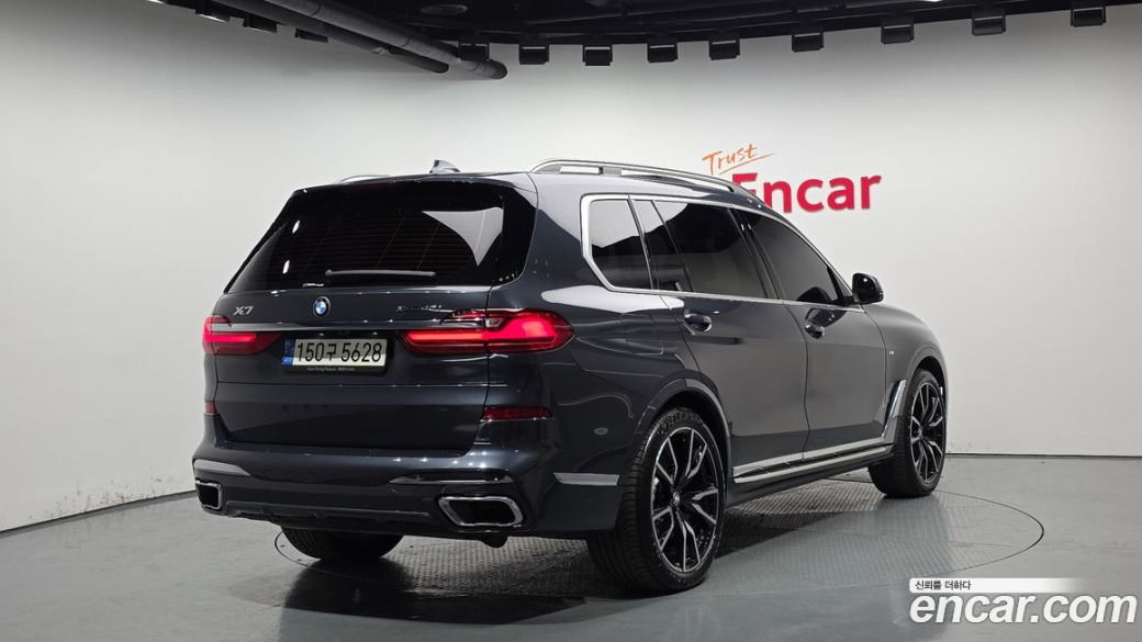BMW X7 xDrive 40i M Sport 6STR, 2022