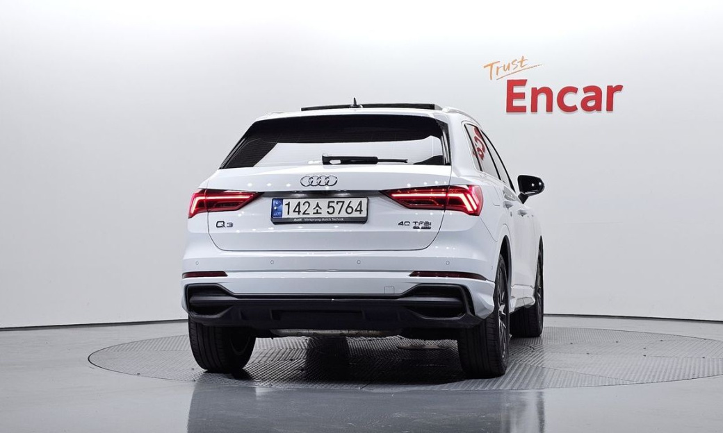 Audi Q3 40 TFSI Quattro Premium, 2024