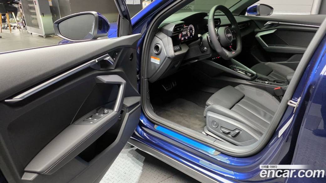 Audi A3 40 TFSI Premium, 2025