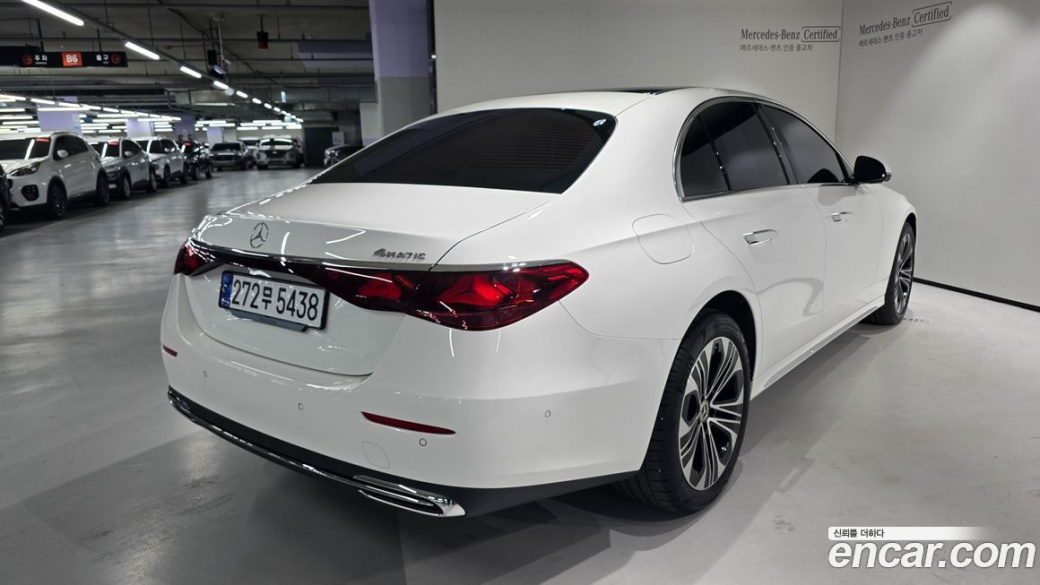 Mercedes-Benz E-Class E220d 4MATIC Exclusive, 2024