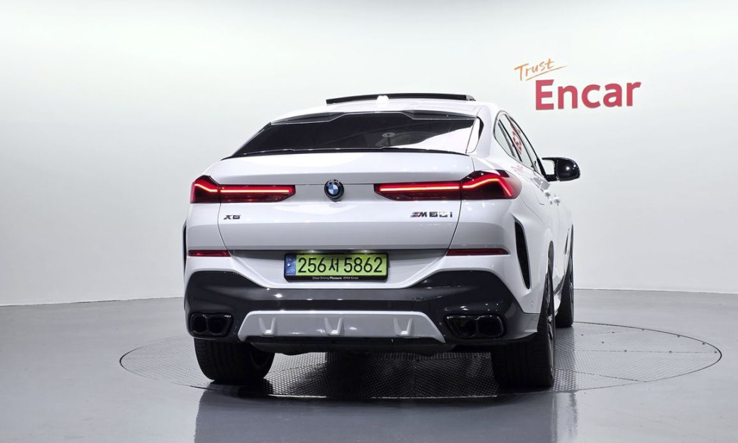 BMW X6 M60i, 2024