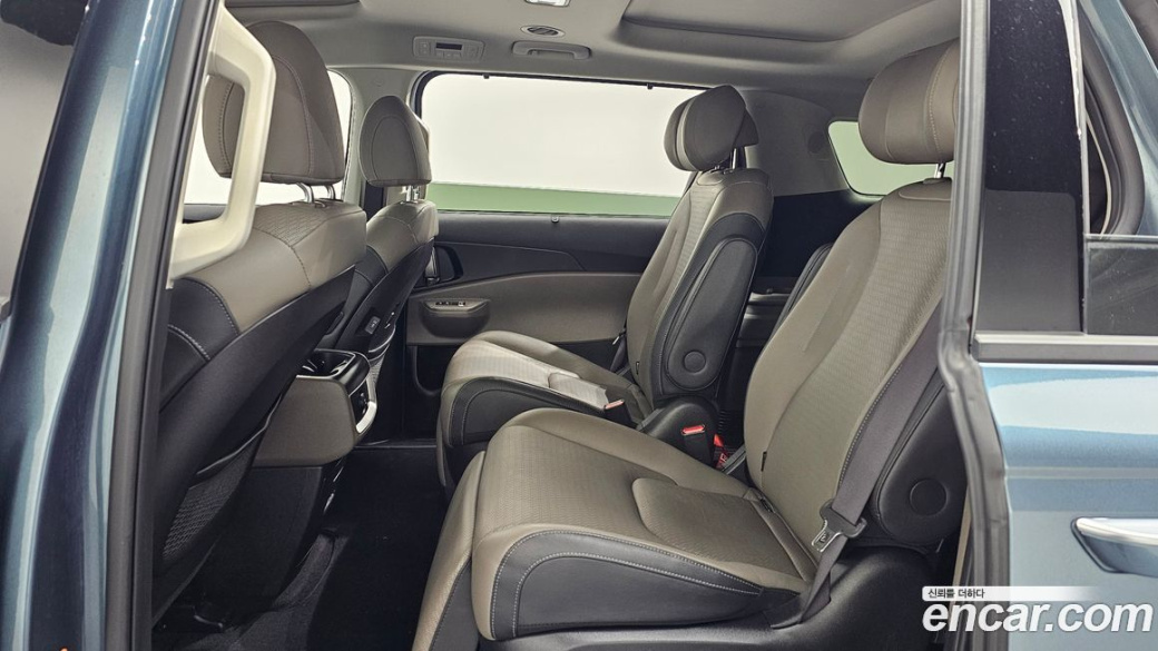 Kia Carnival 7-Seater Noblesse, 2024