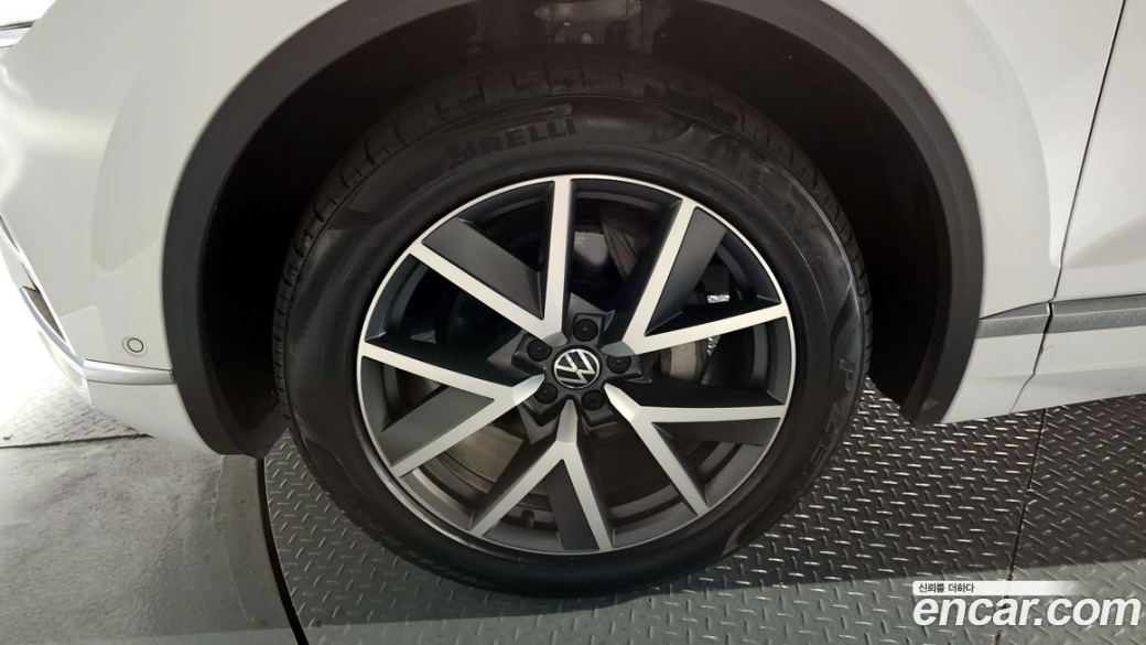 Volkswagen Touareg 3.0 TDI Prestige, 2023