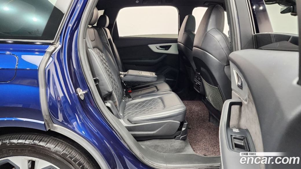 Audi Q7 55 TFSI Quattro Premium, 2022