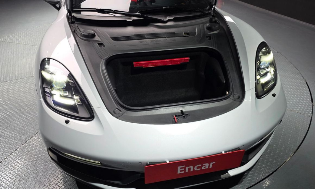 Porsche 718 4.0 GTS, 2024