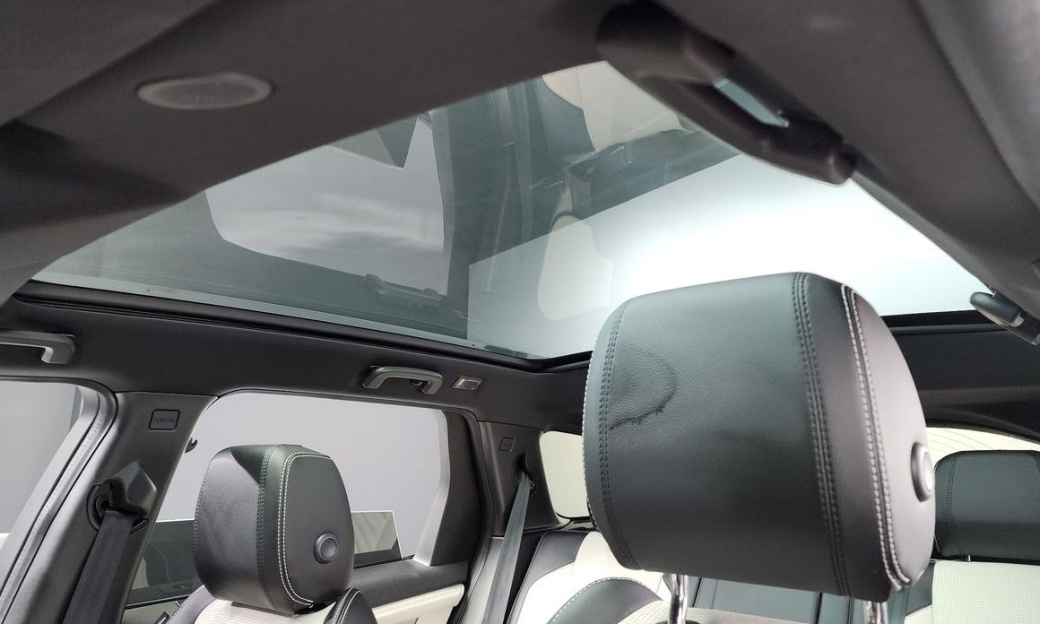 Land Rover Discovery Sport P250 Dynamic SE, 2024