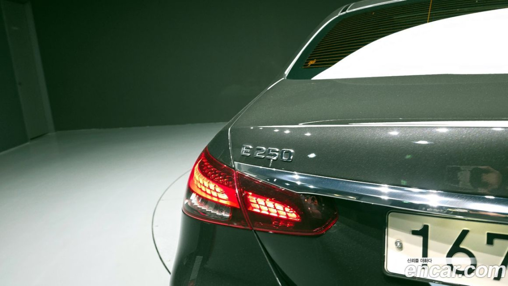 Mercedes-Benz E-Class E250 Exclusive, 2023