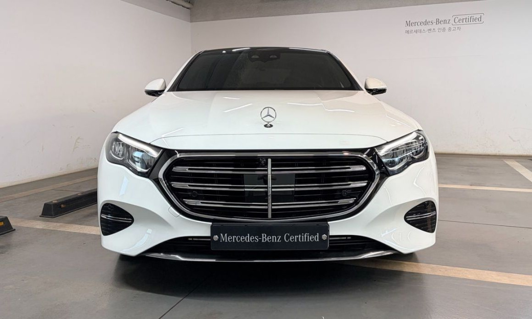 Mercedes-Benz E-Class E220d 4MATIC Exclusive, 2024