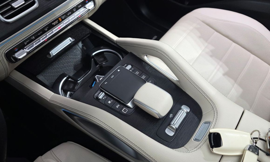 Mercedes-Benz GLS-Class GLS450 4MATIC, 2025