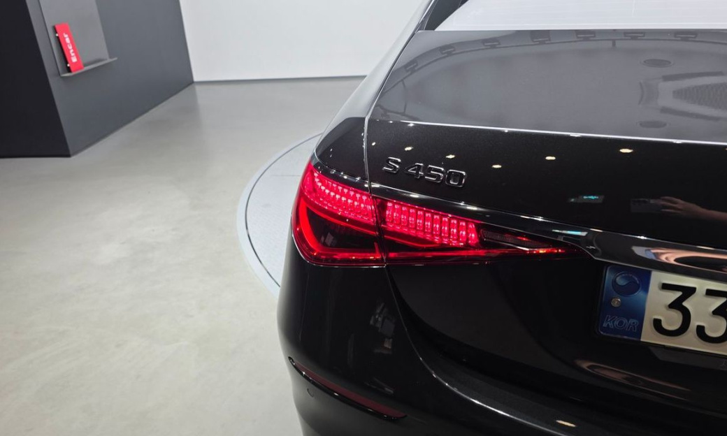 Mercedes-Benz S-Class S450L 4MATIC, 2023