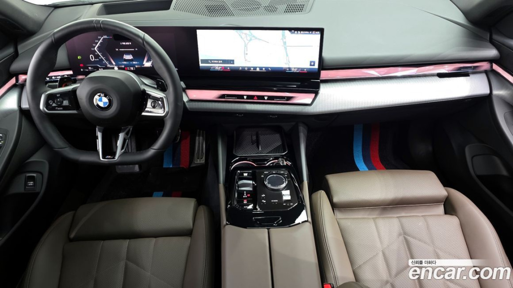 BMW 5-Series 520i M Sport, 2025