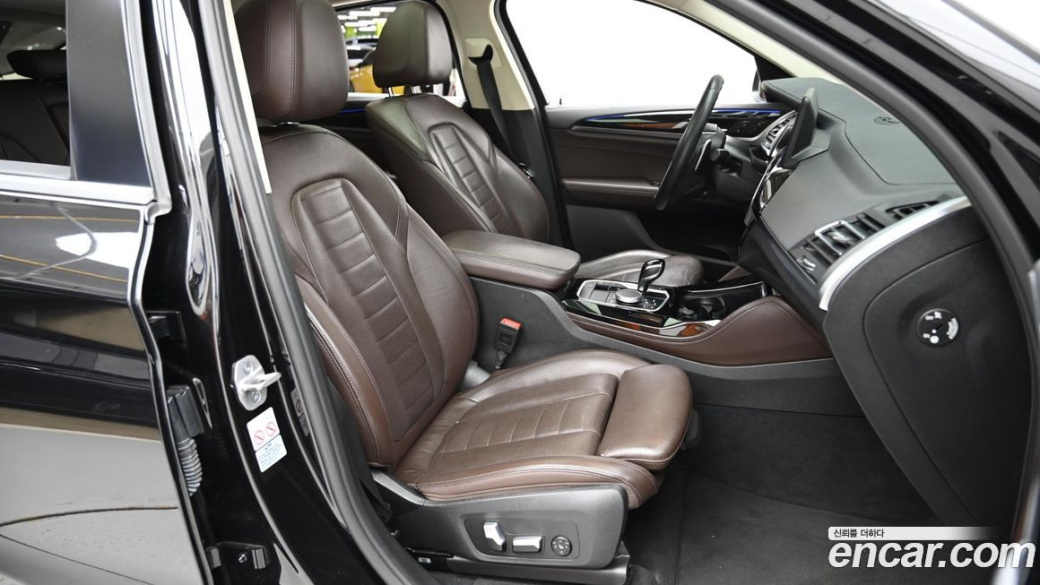 BMW X4 xDrive20i xLine, 2022