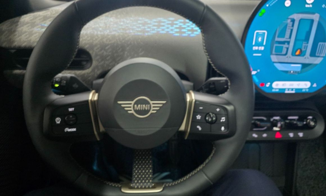 Mini Cooper 5 Door Favoured, 2025